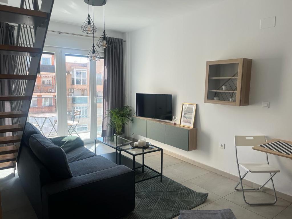 Love Rent4 Malaga Loft Exterior photo