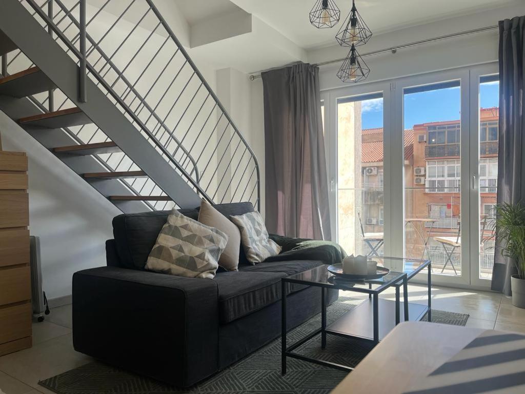 Love Rent4 Malaga Loft Exterior photo